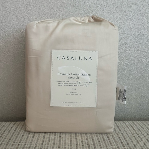 NWT King 600 Thread Count Sateen Sheet Set Natural - Casaluna - Picture 1 of 6